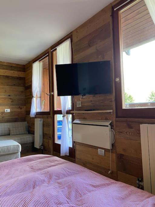 Incantevole Appartamento Stile Chalet Breuil Cervinia Kültér fotó