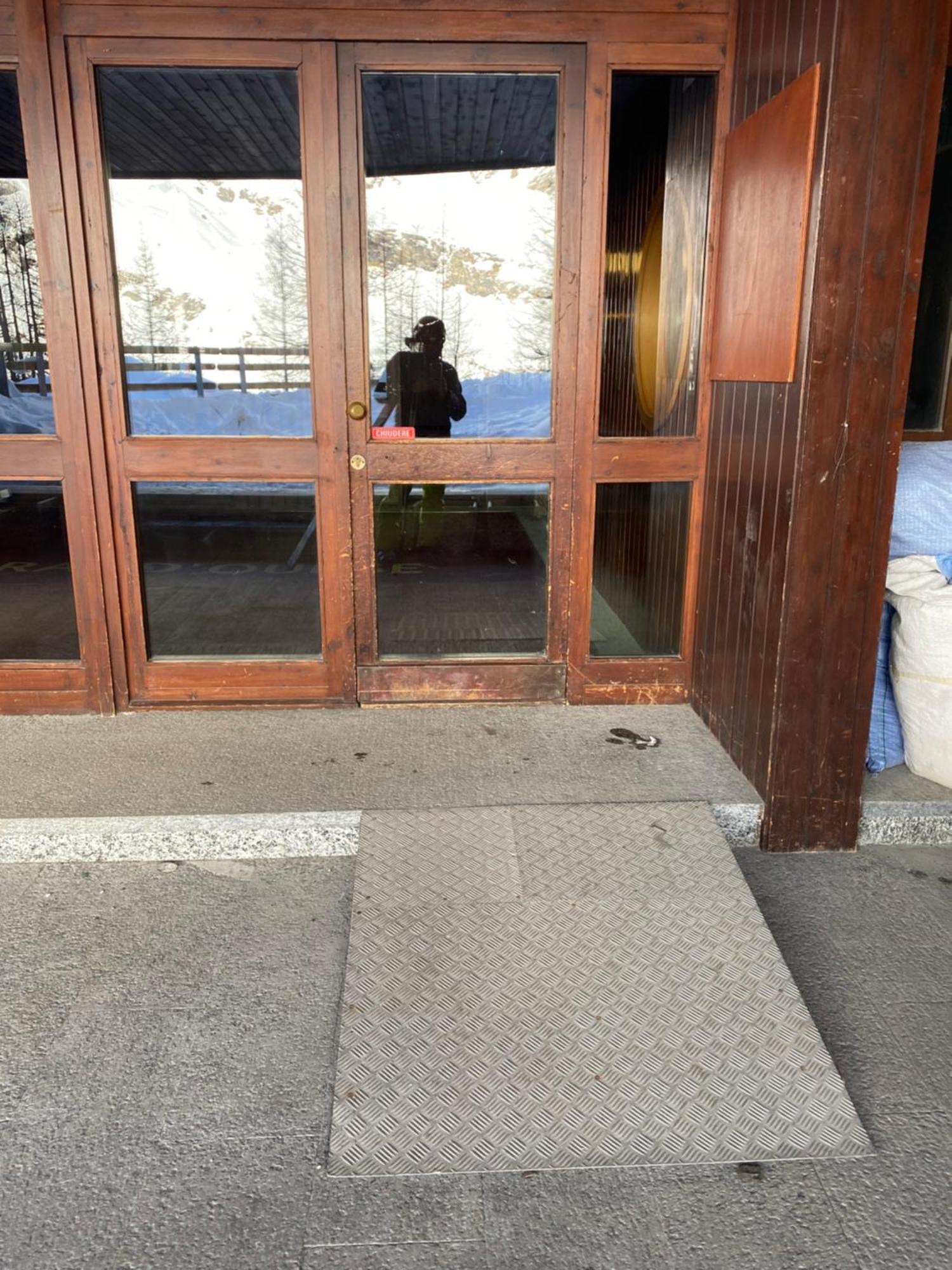 Incantevole Appartamento Stile Chalet Breuil Cervinia Kültér fotó
